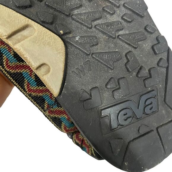 Teva Patterned Velcro Strap Outdoor Comfort Hiking Sandals - Picture 6 of 6
